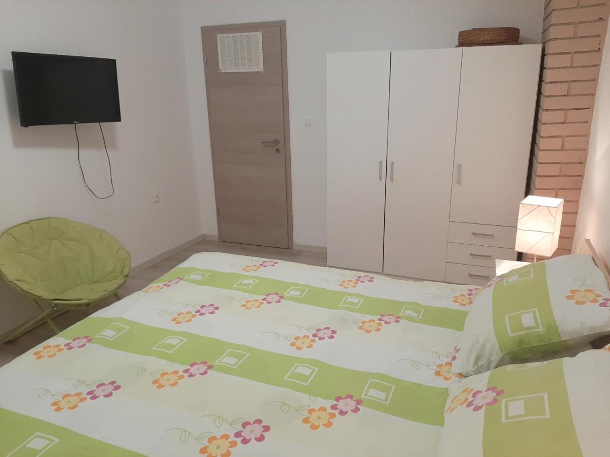 Apartman Maslina Pisak Eksteriør billede