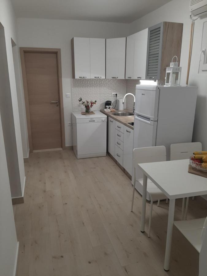 Apartman Maslina Pisak Eksteriør billede
