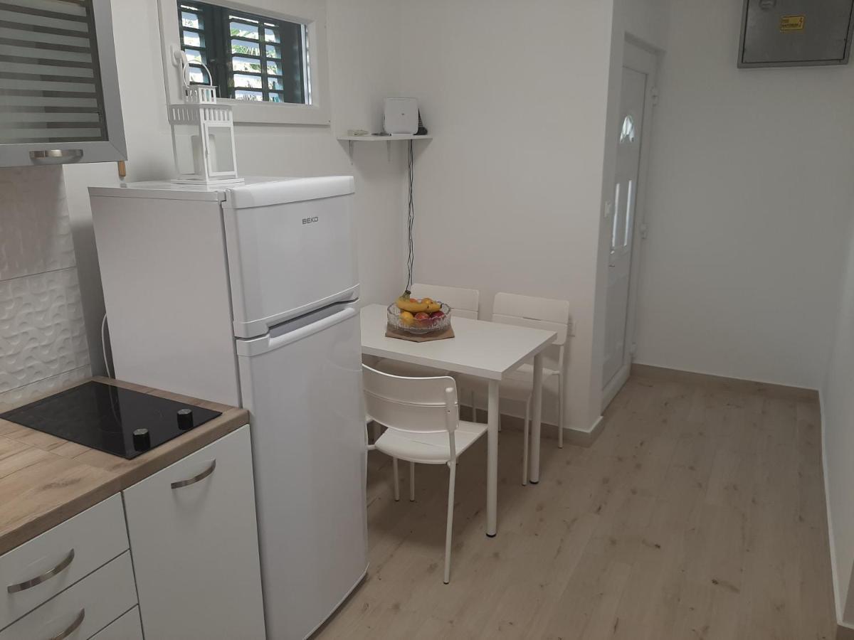 Apartman Maslina Pisak Eksteriør billede
