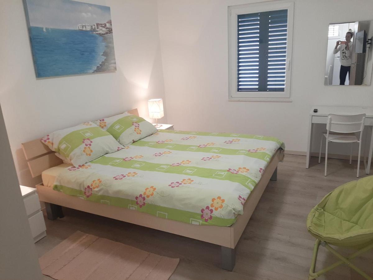 Apartman Maslina Pisak Eksteriør billede