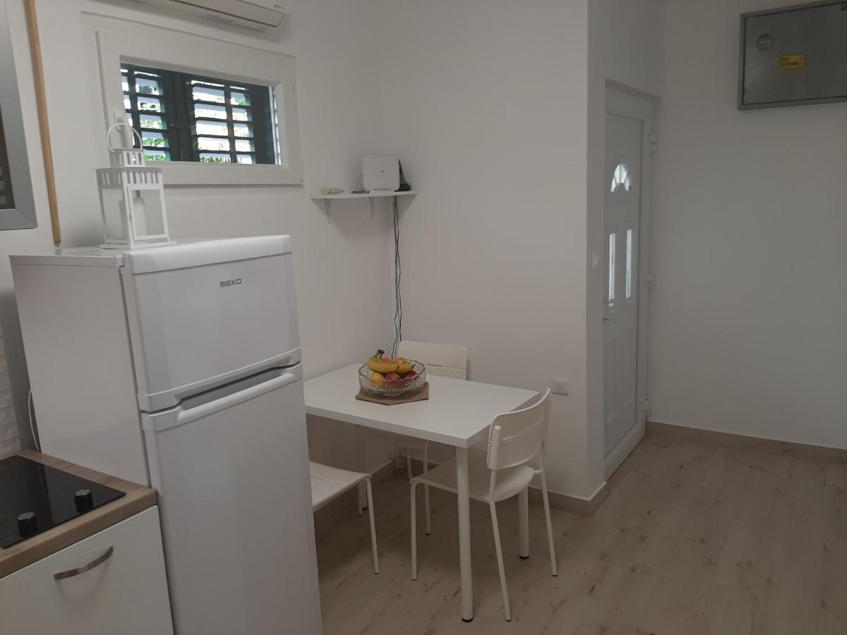 Apartman Maslina Pisak Eksteriør billede