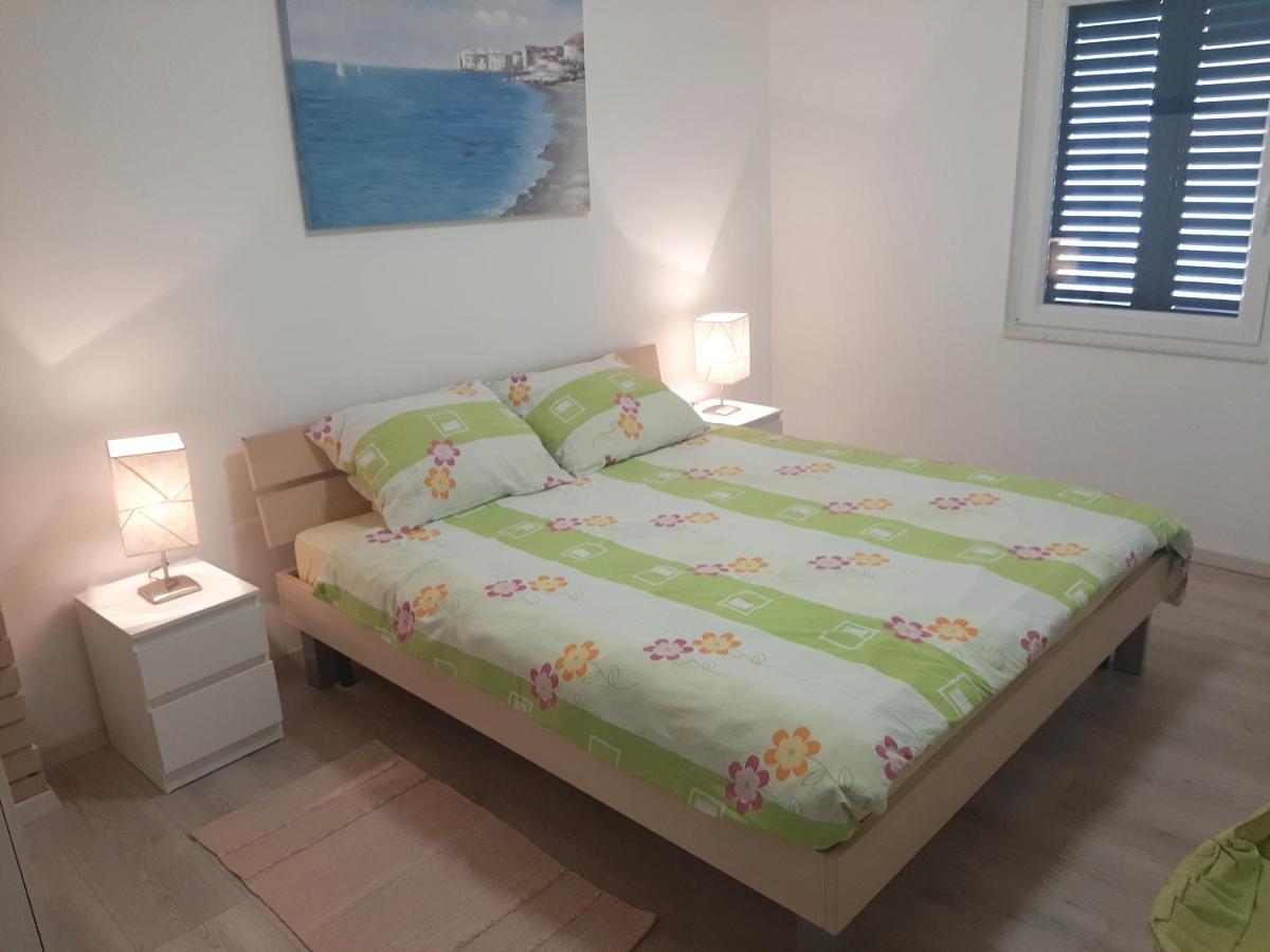 Apartman Maslina Pisak Eksteriør billede